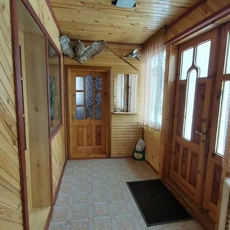 Затишний Дім Villa Yaremche Bagian luar foto